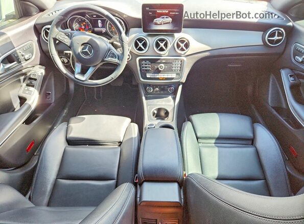 WDDSJ4EB5KN719537 2019 MERCEDES-BENZ CLA-CLASS White წინა პანელის ხედი
