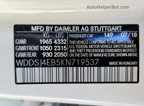 WDDSJ4EB5KN719537 2019 MERCEDES-BENZ CLA-CLASS White ძრავის განყოფილების ხედი