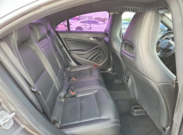 WDDSJ4EB6JN573938 2018 MERCEDES-BENZ CLA-CLASS Серый Вид задних сидений