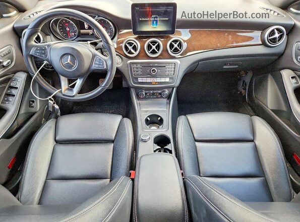 WDDSJ4EB6JN573938 2018 MERCEDES-BENZ CLA-CLASS Серый Вид панели приборов