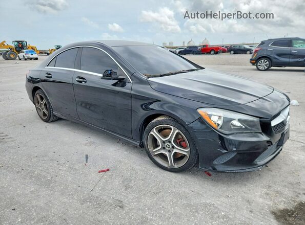 WDDSJ4EB6KN708630 2019 MERCEDES-BENZ CLA-CLASS Черный Передняя правая четверть