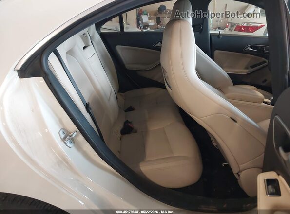 WDDSJ4EB8JN594693 2018 MERCEDES-BENZ CLA 250 White VIN კოდის სტიკერის ხედი