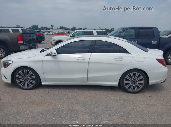 WDDSJ4EB9JN655453 2018 MERCEDES-BENZ CLA 250 White 360 interior view
