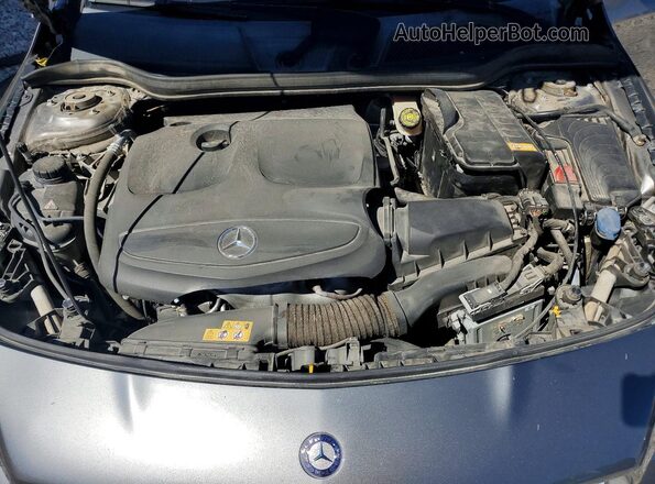 WDDSJ4EBXGN379986 2016 MERCEDES-BENZ CLA-CLASS Gray Rear interior view