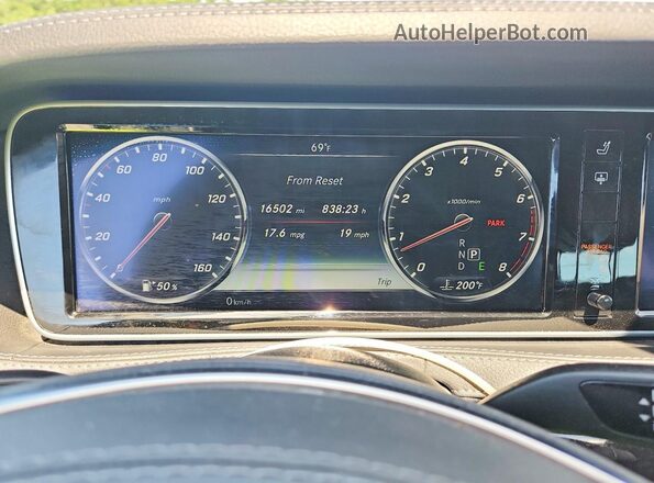 WDDUG8CB4HA296872 2017 MERCEDES-BENZ S Black Widok zestawu wskaźników