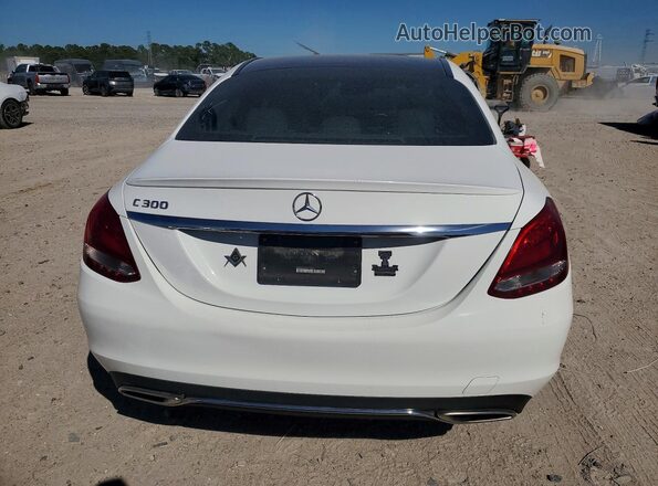 WDDWF4JB6GR136211 2016 MERCEDES-BENZ C Белый Вид сзади