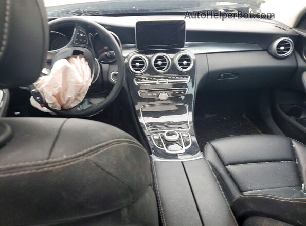WDDWF4KBXJR375119 2018 MERCEDES-BENZ C White Widok deski rozdzielczej