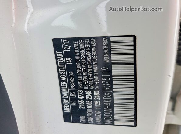 WDDWF4KBXJR375119 2018 MERCEDES-BENZ C White Widok komory silnika