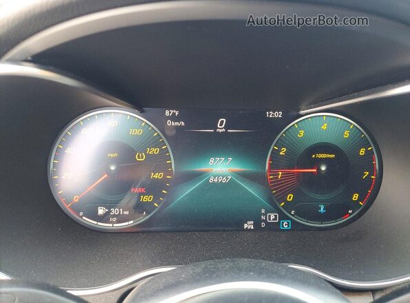 WDDWF8DB2LR527062 2020 MERCEDES-BENZ C Gray Vista del cuadro de instrumentos