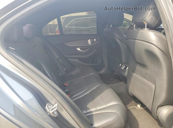 WDDWF8DB2LR527062 2020 MERCEDES-BENZ C Gray Vista de los asientos traseros