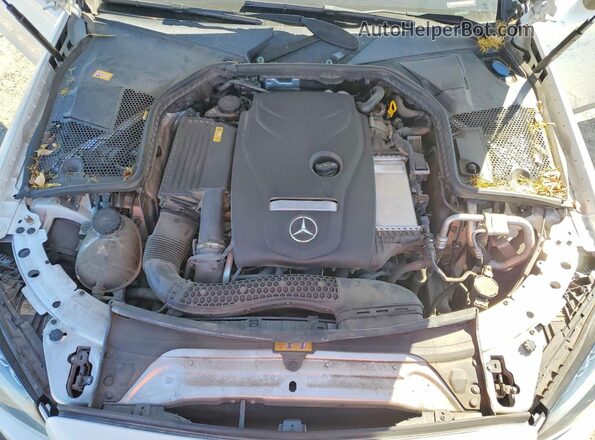 WDDWJ4JB6HF366705 2017 MERCEDES-BENZ C White უკანა სალონის ხედი