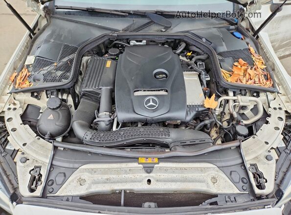 WDDWJ4KB2HF473457 2017 MERCEDES-BENZ C White უკანა სალონის ხედი