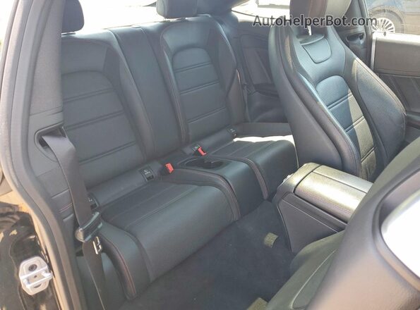 WDDWJ6EBXHF523724 2017 MERCEDES-BENZ C-CLASS Черный Вид задних сидений