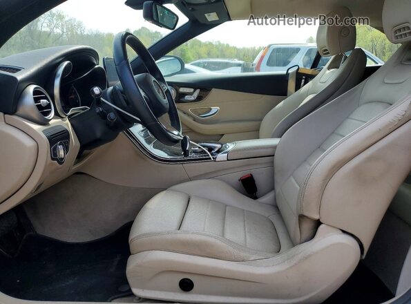 WDDWK4KB3JF631887 2018 MERCEDES-BENZ C Черный Вид салона спереди