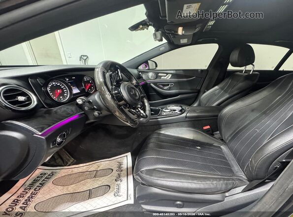 WDDZF4JB0HA182257 2017 MERCEDES-BENZ E-CLASS Черный Вид салона спереди
