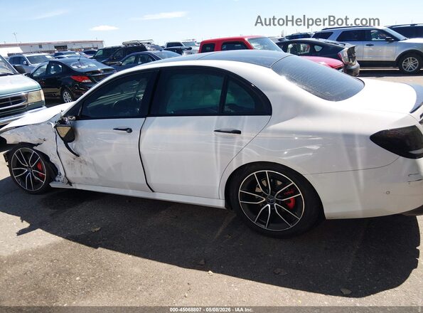 WDDZF4JB2JA388508 2018 MERCEDES-BENZ E-CLASS Белый 