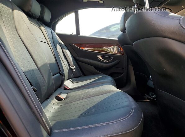 WDDZF4JB3HA108248 2017 MERCEDES-BENZ E Черный Вид задних сидений