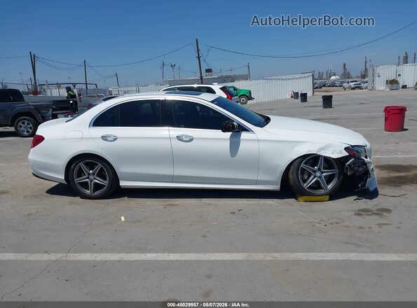WDDZF4JB3HA173939 2017 MERCEDES-BENZ E-CLASS Белый Вид задней части салона