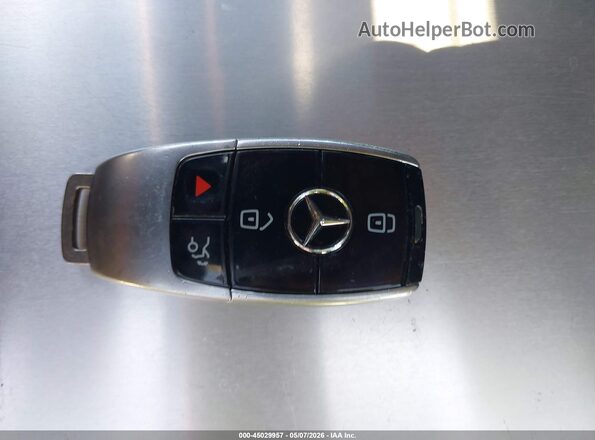 WDDZF4JB3HA173939 2017 MERCEDES-BENZ E-CLASS Белый Вид панели приборов