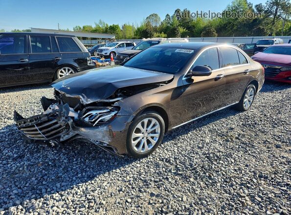 WDDZF4JB4HA097857 2017 MERCEDES-BENZ E Коричневый Передняя левая четверть