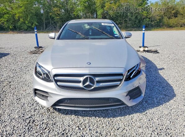 WDDZF4JB4HA152792 2017 MERCEDES-BENZ E Silver Widok z przodu