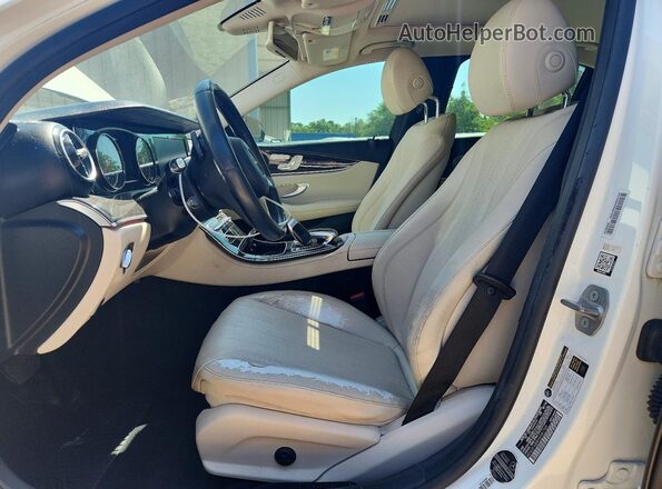 WDDZF4JB8HA081385 2017 MERCEDES-BENZ E Белый Вид салона спереди