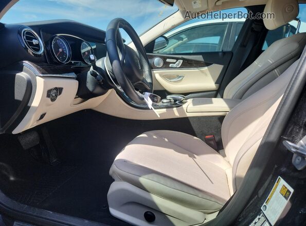 WDDZF4JB8JA357103 2018 MERCEDES-BENZ E Черный Вид салона спереди