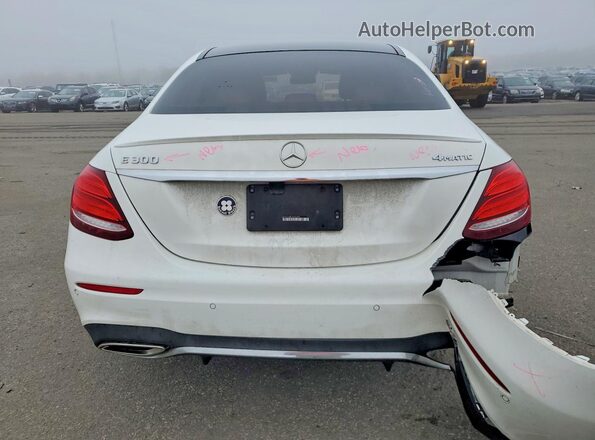 WDDZF4KB1JA301602 2018 MERCEDES-BENZ E White Widok z tyłu