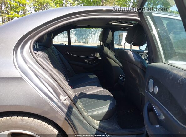 WDDZF4KB4HA209572 2017 MERCEDES-BENZ E-CLASS Серый Вид наклейки с VIN-кодом