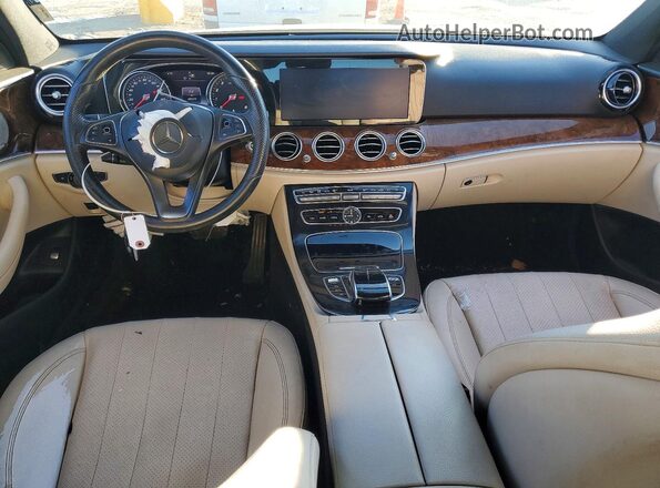 WDDZF4KB6HA026206 2017 MERCEDES-BENZ E Черный Вид панели приборов