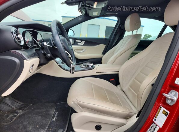 WDDZF4KB6JA336541 2018 MERCEDES-BENZ E Красный Вид салона спереди