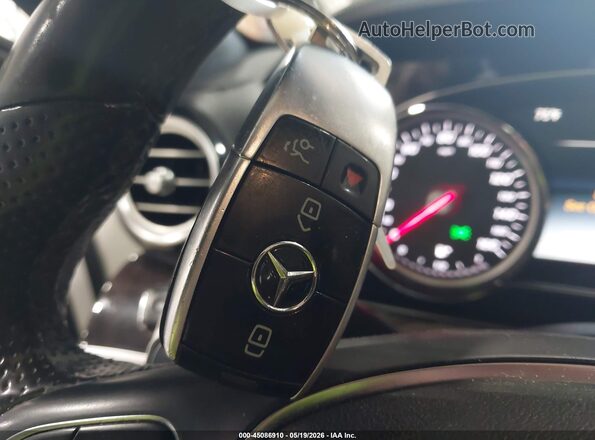 WDDZF4KB7HA105576 2017 MERCEDES-BENZ E-CLASS Белый Вид панели приборов