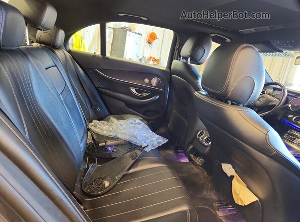 WDDZF4KB8HA033626 2017 MERCEDES-BENZ E Gray Widok tylnych siedzeń