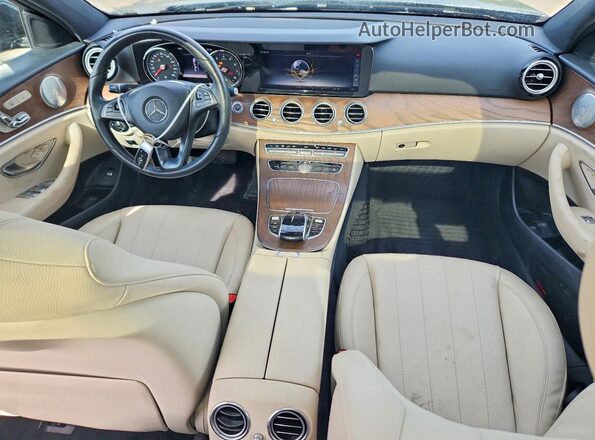 WDDZF4KBXJA467584 2018 MERCEDES-BENZ E Black Dashboard view