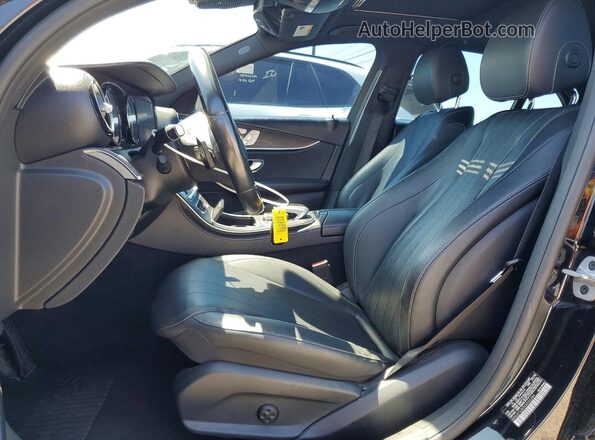 WDDZF6JB3KA520284 2019 MERCEDES-BENZ E Black Vista interior delantera