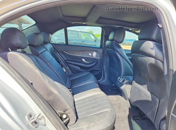 WDDZF8DB2LA707170 2020 MERCEDES-BENZ E Silver Vista de los asientos traseros