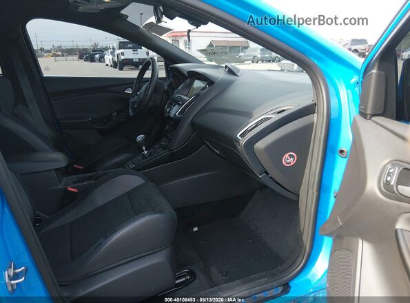 WF0DP3TH2G4116185 2016 FORD FOCUS RS Blue Front interior view