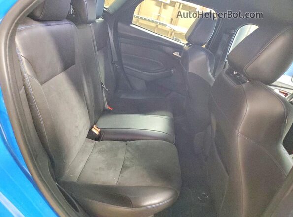 WF0DP3TH4H4118442 2017 FORD FOCUS Blue Widok tylnych siedzeń