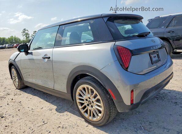 WMW13GD09S2W75039 2025 MINI COOPER Серебряный Задняя левая четверть