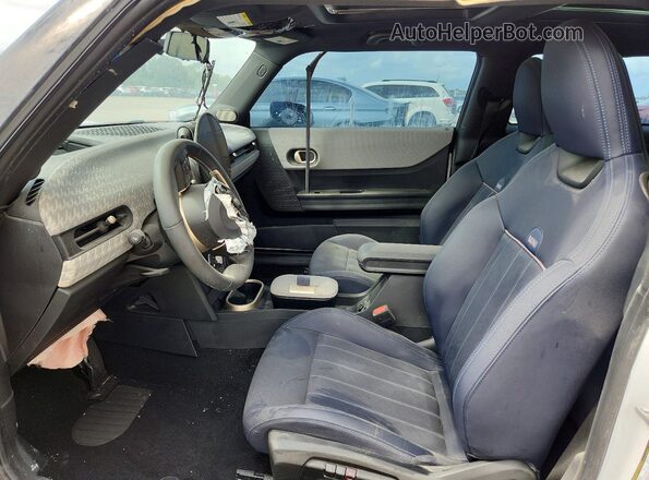 WMW23GD06S2W28331 2025 MINI COOPER White Вид салону спереду