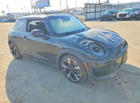 WMW23GD06S2W35165 2025 MINI COOPER Черный Передняя правая четверть