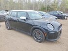 2026 Mini Cooper Base Черный vin: WMW43GD08T2X69086