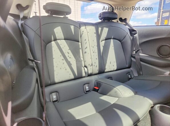 WMW53DH07N2R60286 2022 MINI COOPER Кремовый Вид задних сидений