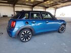 2022 Mini Cooper S Blue vin: WMW53DK02N2P87124