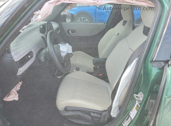WMW53GD0XS2W36817 2025 MINI COOPER Зеленый Вид салона спереди