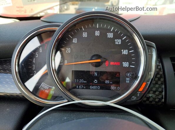 WMWXP7C57J3C62141 2018 MINI COOPER Красный Вид щитка приборов