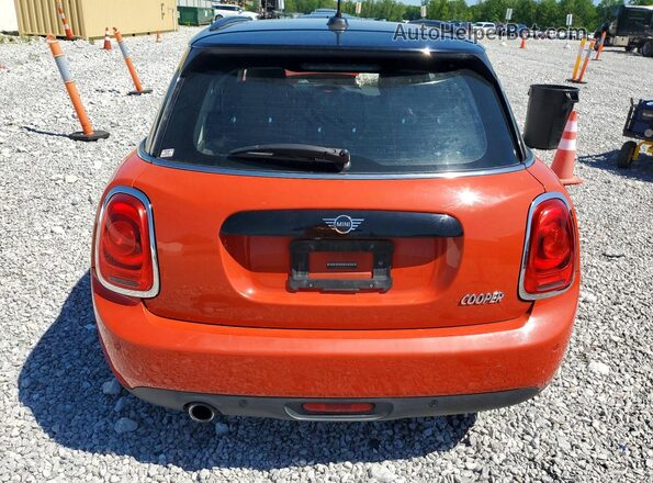 WMWXU1C58K2F82677 2019 MINI COOPER Orange Widok z tyłu