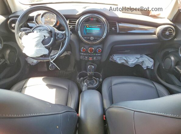 WMWXU7C04L2M30546 2020 MINI COOPER Серебряный Вид панели приборов