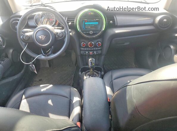 WMWXU7C09L2L75933 2020 MINI COOPER Beige Widok deski rozdzielczej