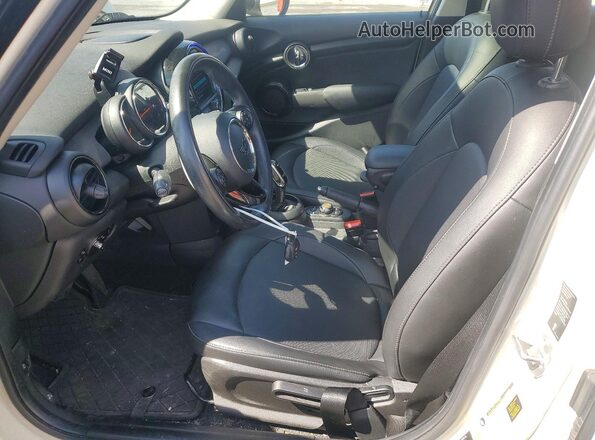 WMWXU7C09L2L75933 2020 MINI COOPER Beige Widok wnętrza z przodu